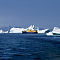 Ilulissat liegt irgendwo hinter den Eisbergen